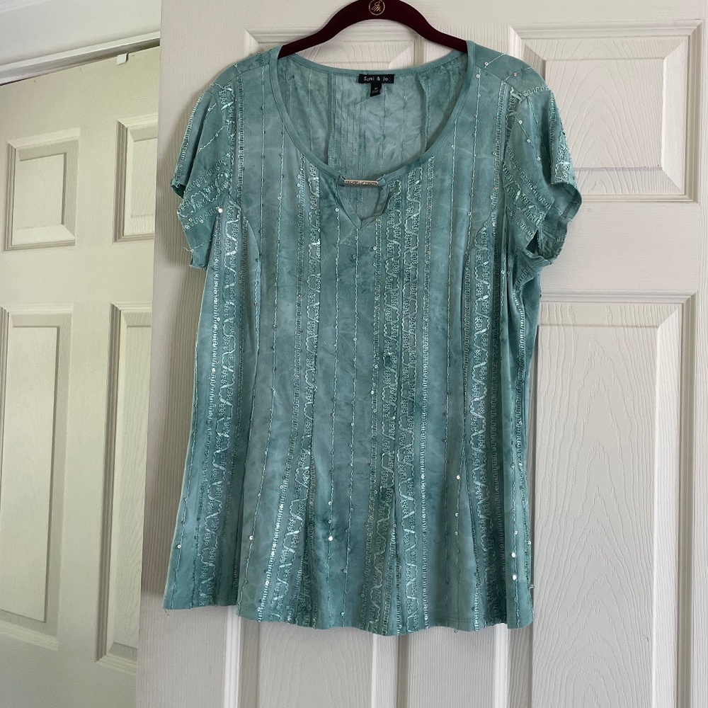 Sparkly Woman’s top.  Beautiful turquoise/green, Size Med by Sami & Jo